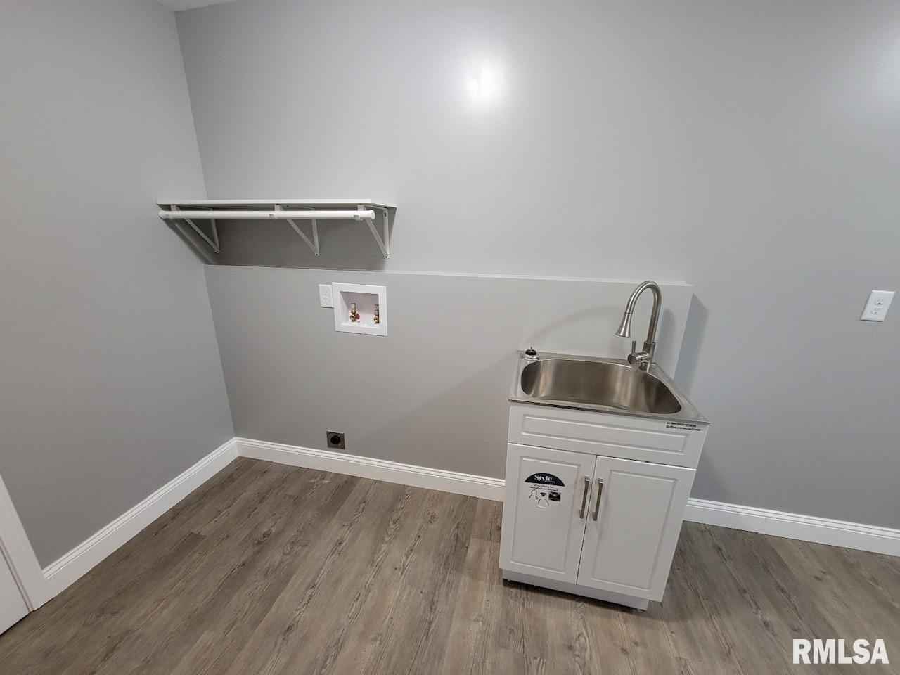 205 Hickory Street Athens, IL 62613 - Photo 19 of 44 Gallery Image 19