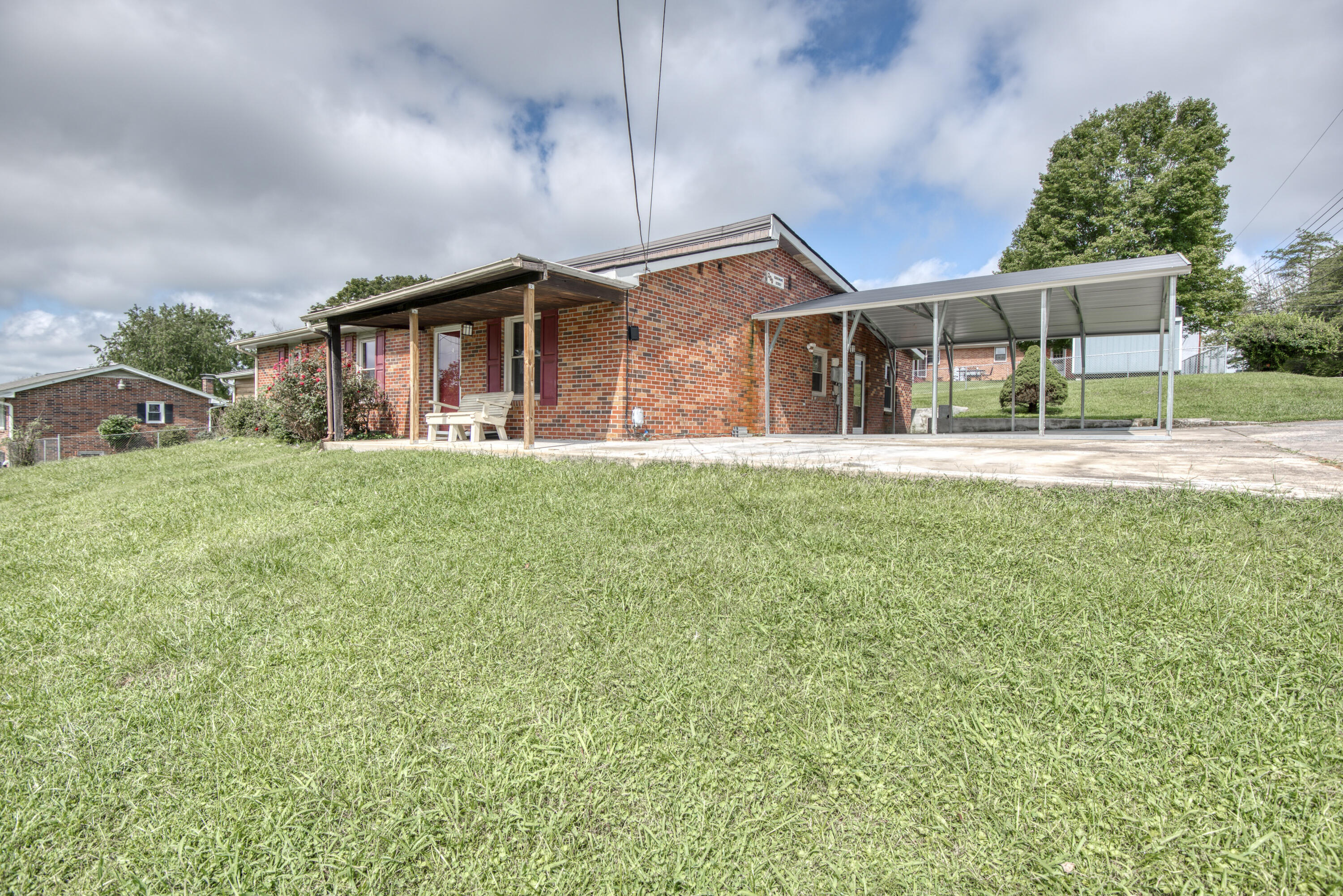 200 Ridgemont Street Bristol, TN 37620 - Photo 3 of 29 200-Ridgemont-Bristol-TN-10