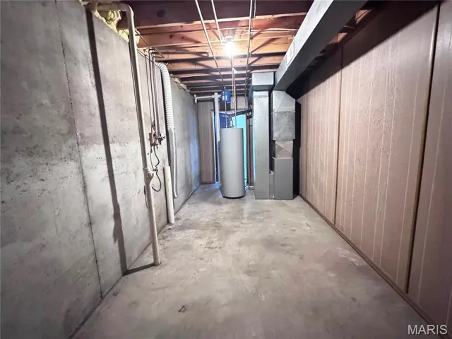 $220,000 | 2566 Weymouth Drive, High Ridge, MO 63049