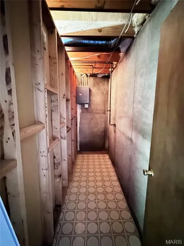 $220,000 | 2566 Weymouth Drive, High Ridge, MO 63049