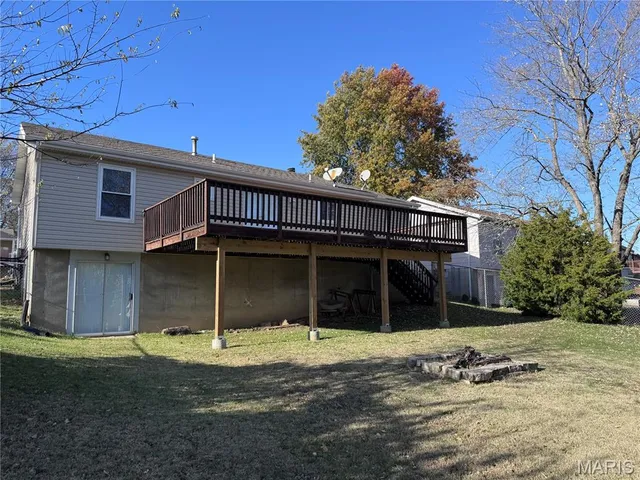$220,000 | 2566 Weymouth Drive, High Ridge, MO 63049