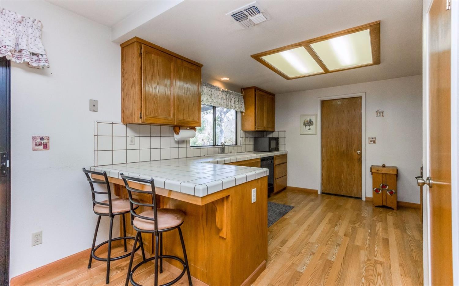 46408 Oonay Nation Road Coarsegold, CA 93614 - Photo 7 of 22 Gallery Image 7