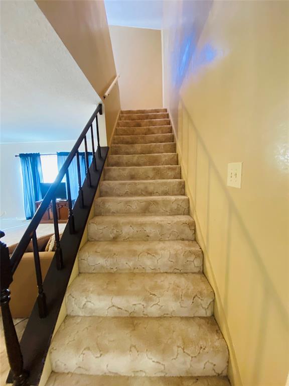 806 North 10th Street Haskell, TX 79521 - Photo 3 of 16 a view of entryway
