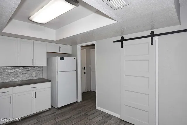 $250,000 | 2416 West Caribbean Lane, Unit 2, Phoenix, AZ 85023