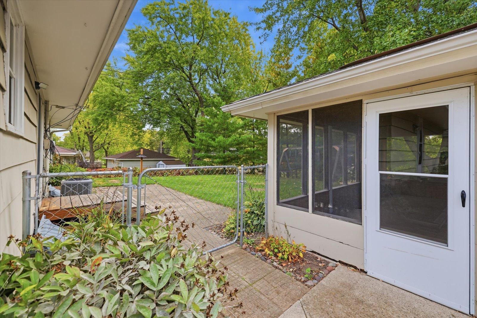 4409 Poplar Bridge Road Bloomington, MN 55437 - Photo 37 of 46 Gallery Image 37