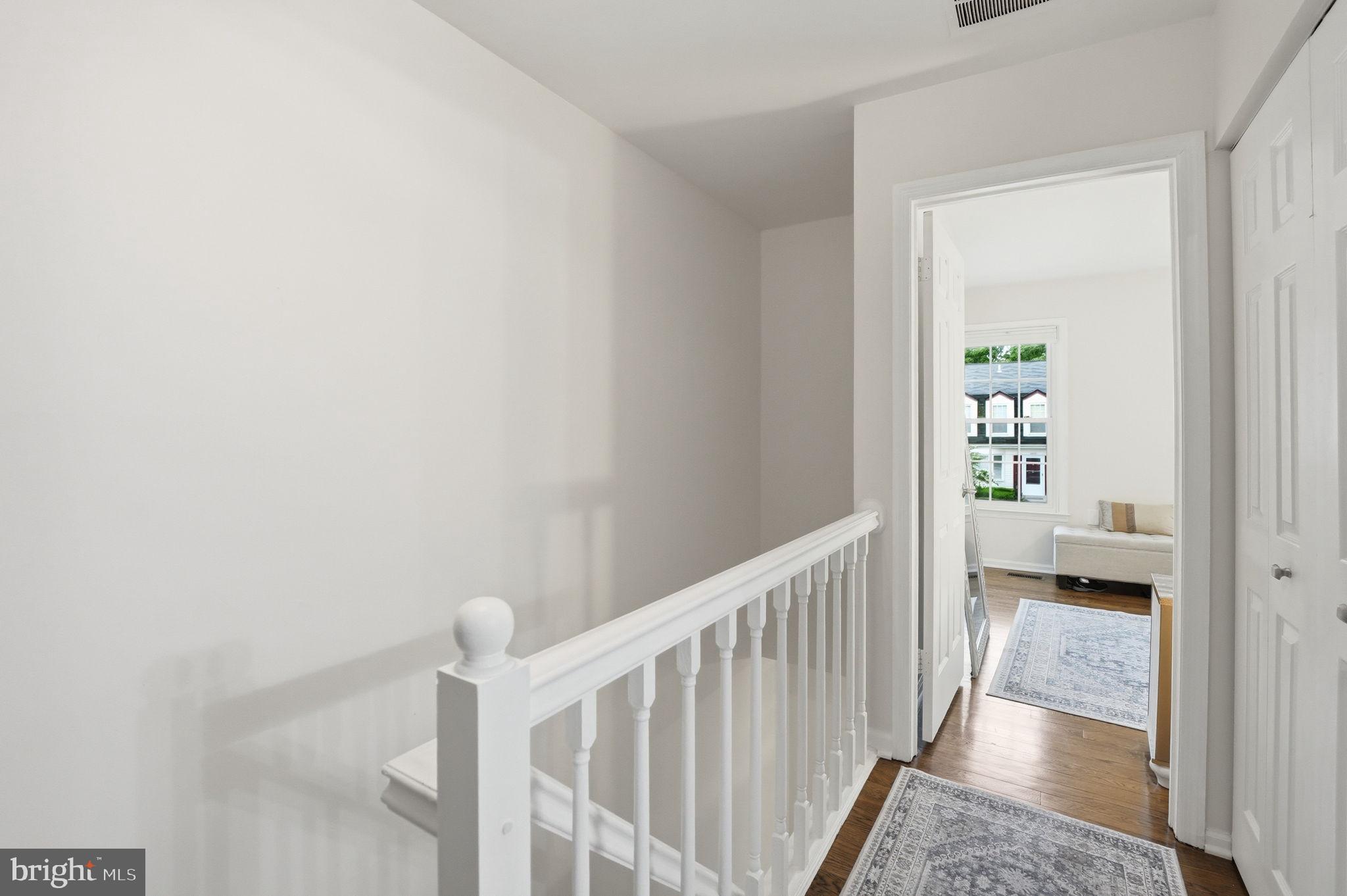 5629 Ridge View Drive Alexandria, VA 22310 - Photo 19 of 43 Upper level landing