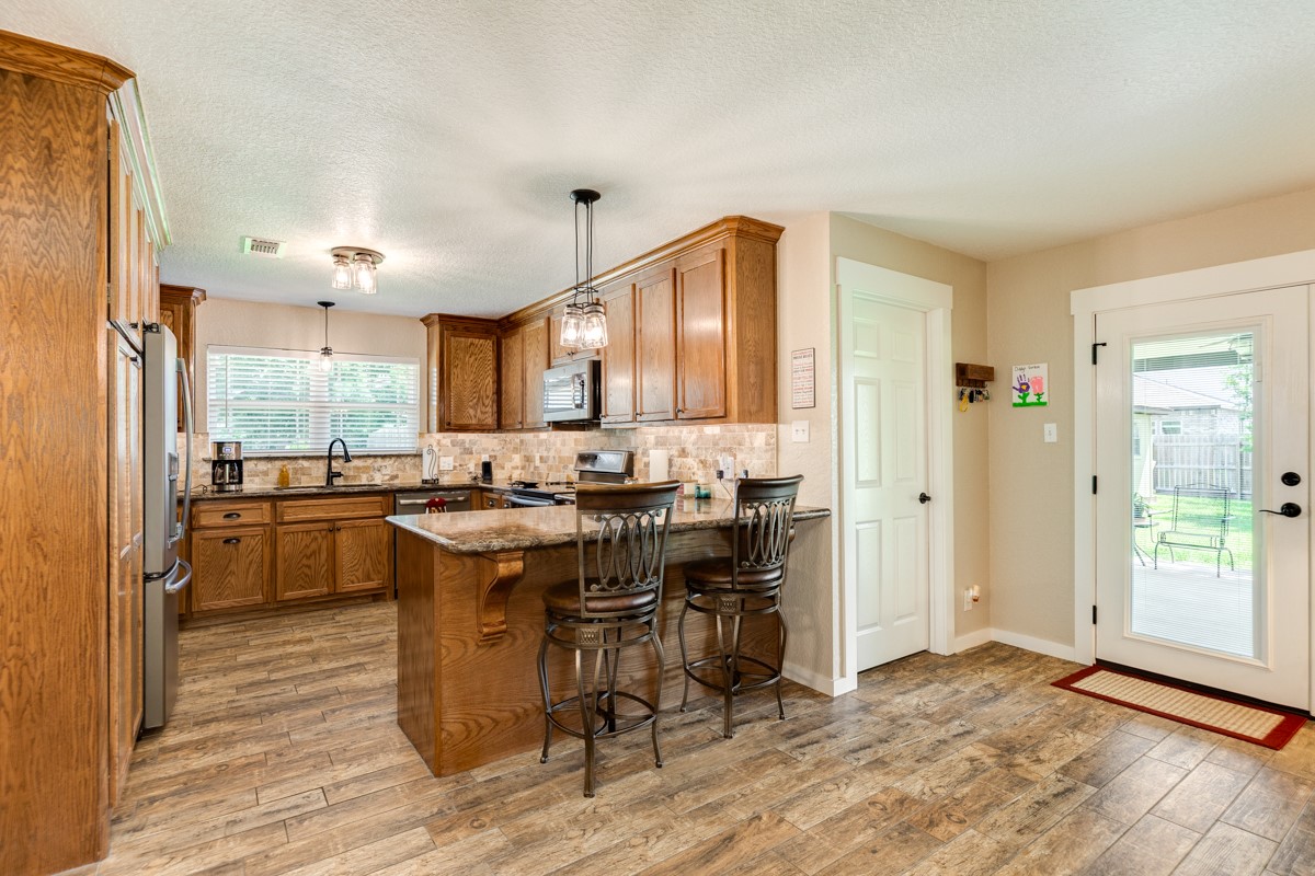 1412 Buchta Road Angleton, TX 77515 - Photo 28 of 48
