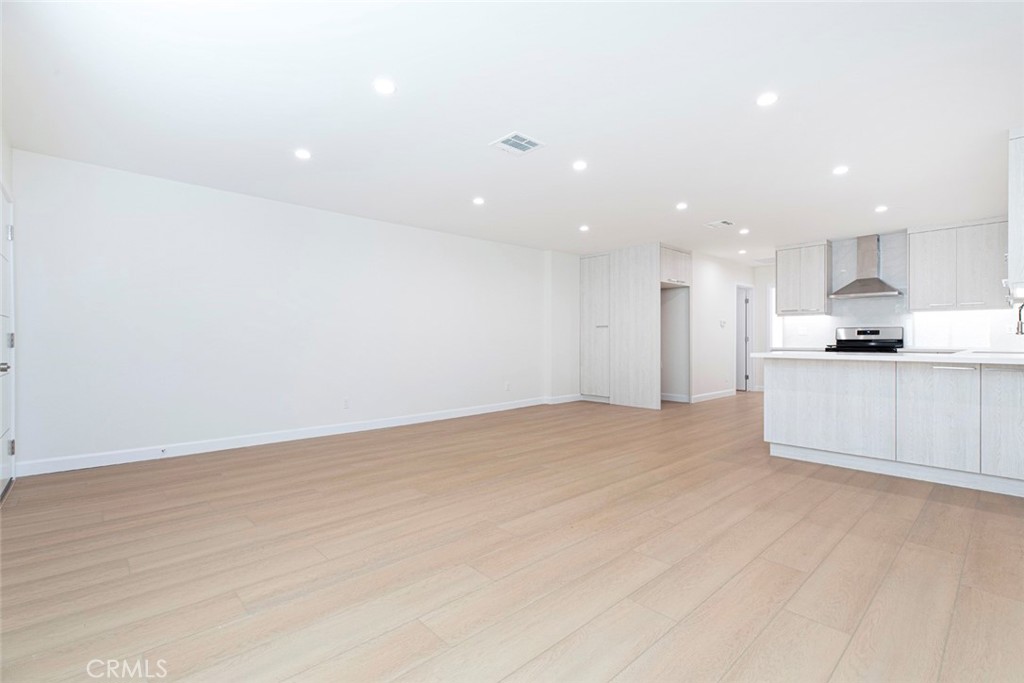 7103 Greeley Street Tujunga, CA 91042 - Photo 5 of 33 a view of kitchen with wooden floor