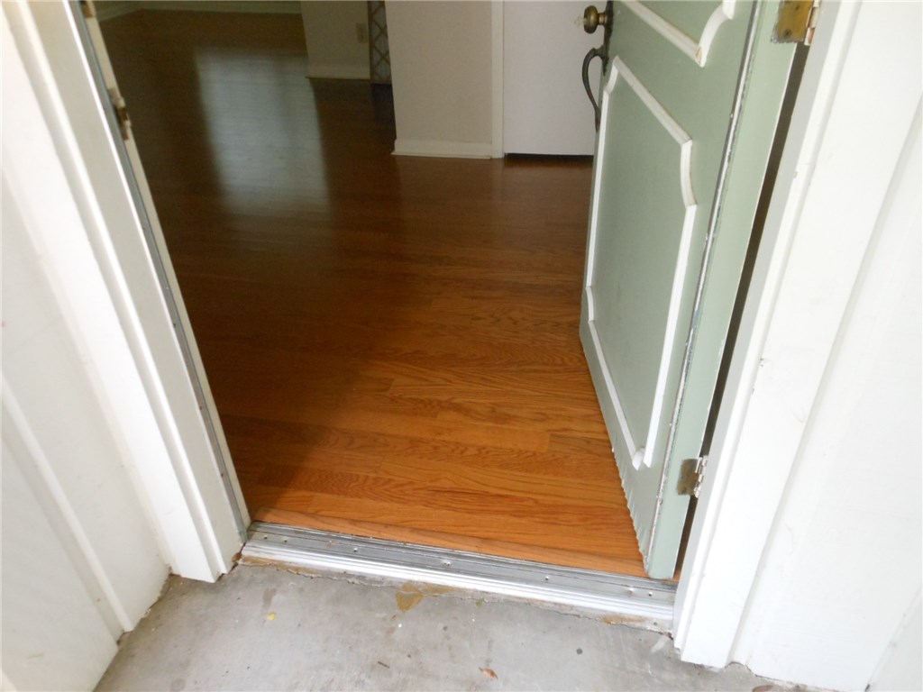 2516 Enfield Road, Unit 202 Austin, TX 78703 - Photo 4 of 9