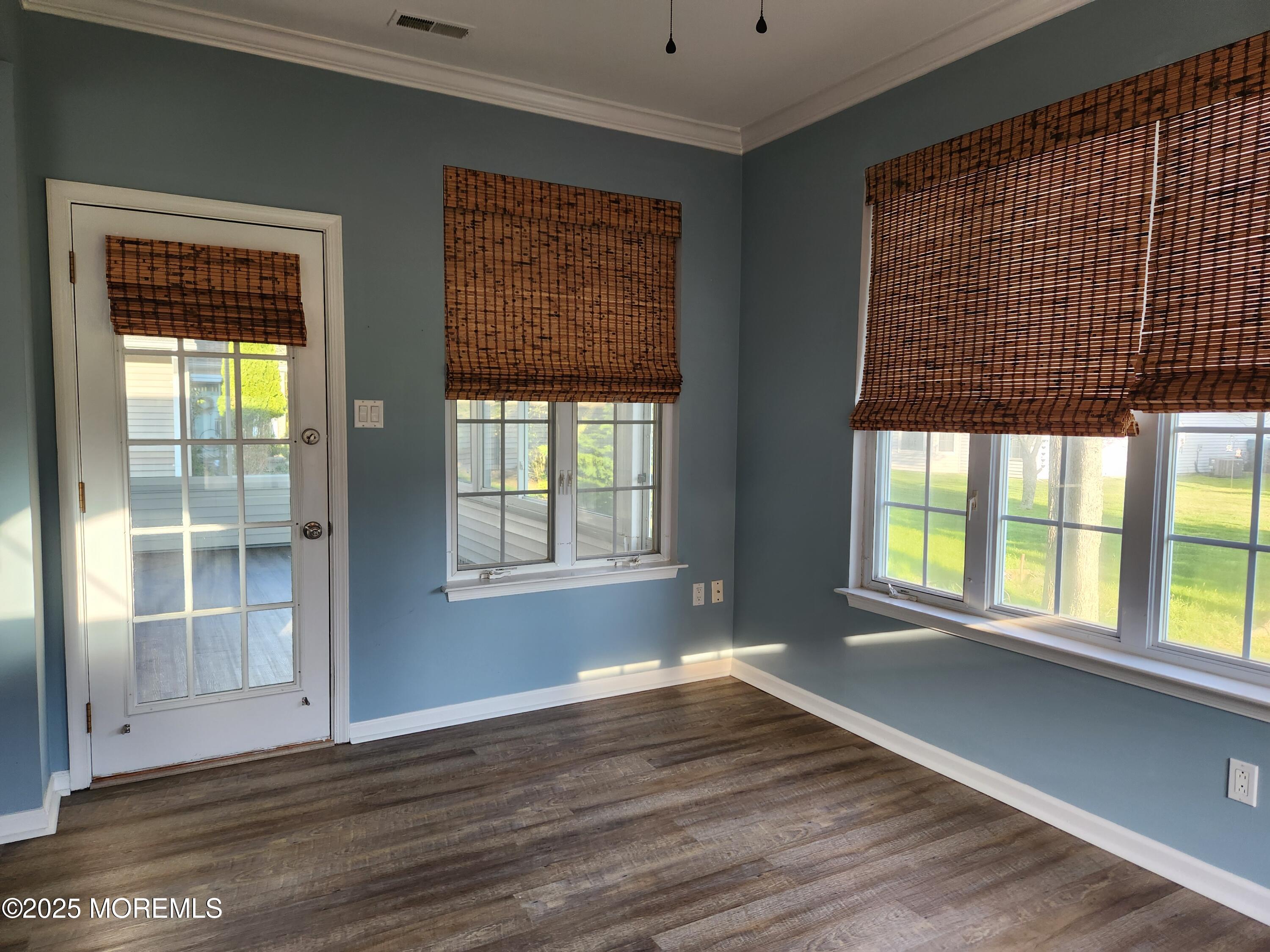 116 Danbury Drive Little Egg Harbor, NJ 08087 - Photo 15 of 19 20250423_181221