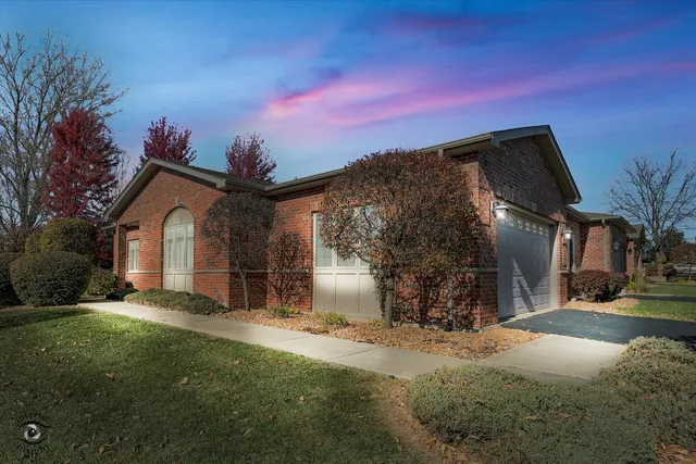 $519,900 | 18740 Kestrel Avenue, Mokena, IL 60448