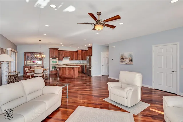 $519,900 | 18740 Kestrel Avenue, Mokena, IL 60448