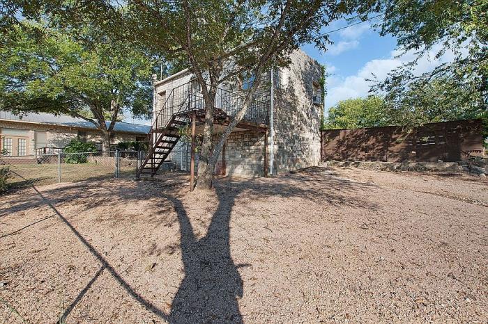1102 West 4th Street Lampasas, TX 76550 - Photo 34 of 40