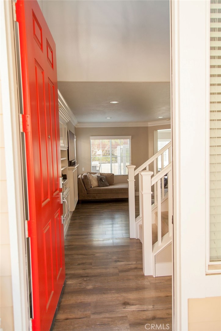 32 Potters Bend Ladera Ranch, CA 92694 - Photo 3 of 28 front door painted black