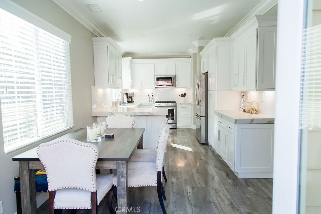 32 Potters Bend Ladera Ranch, CA 92694 - Photo 8 of 28