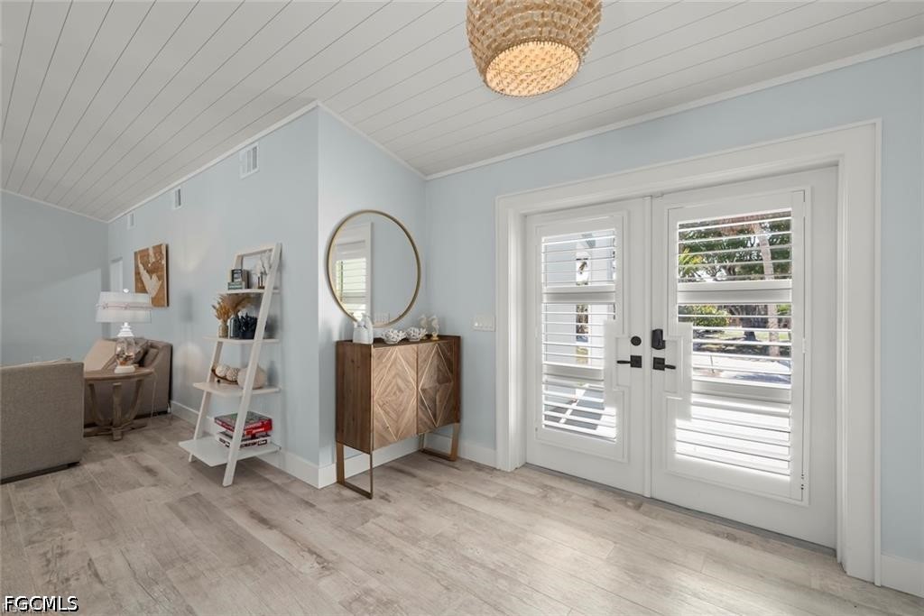 4775 Rue Helene Sanibel, FL 33957 - Photo 3 of 50