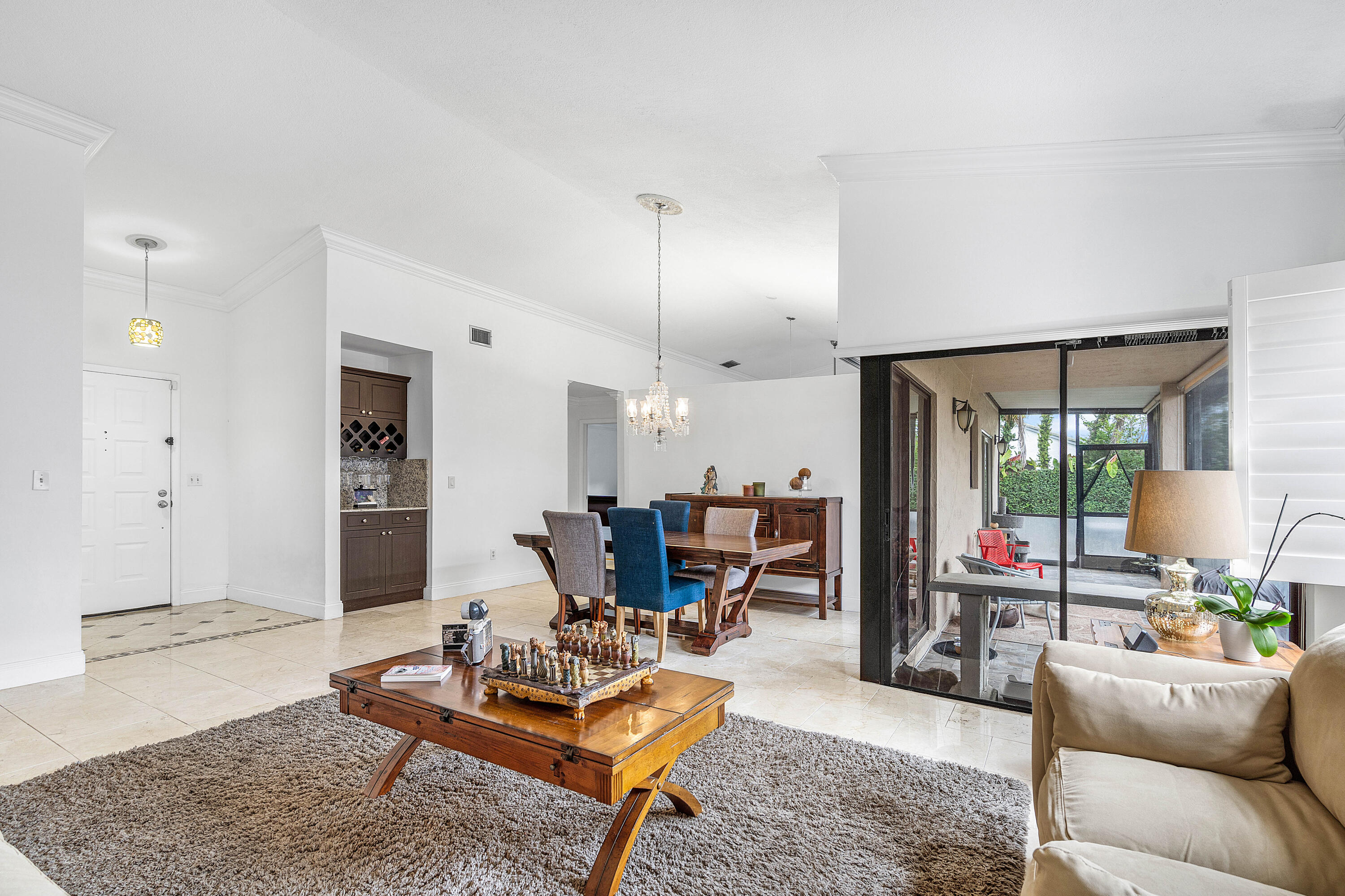 6100 Manchester Lane Davie, FL 33331 - Photo 9 of 30 a living room with furniture and a large window