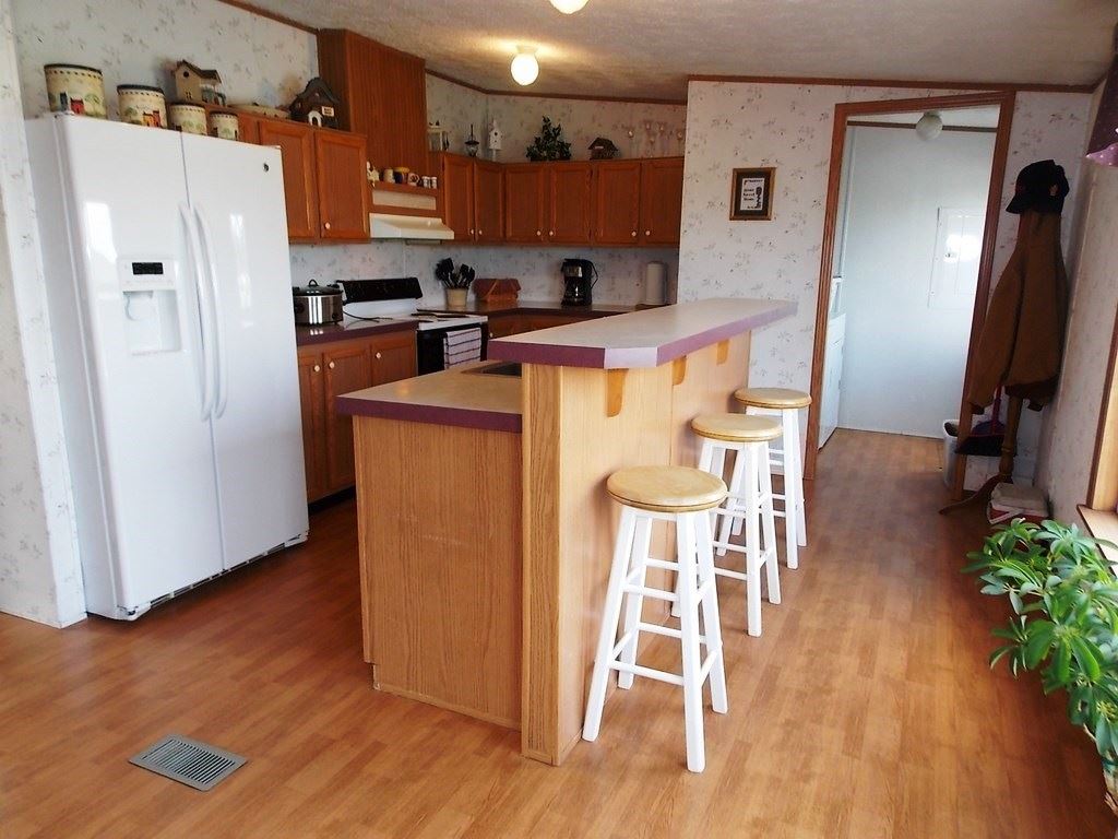 5217 State Rte 101 Butler, IN 46721 - Photo 3 of 30