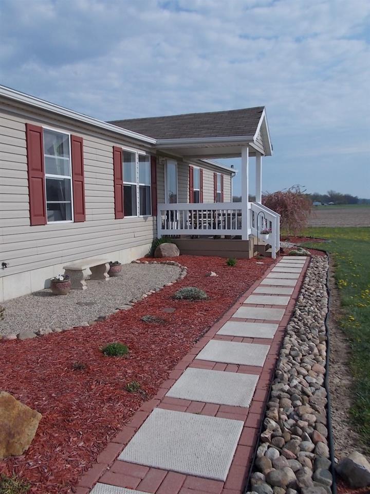 5217 State Rte 101 Butler, IN 46721 - Photo 8 of 30