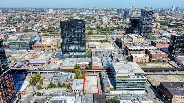 $3,600,000 | 1223 West Lake Street, Chicago, IL 60607