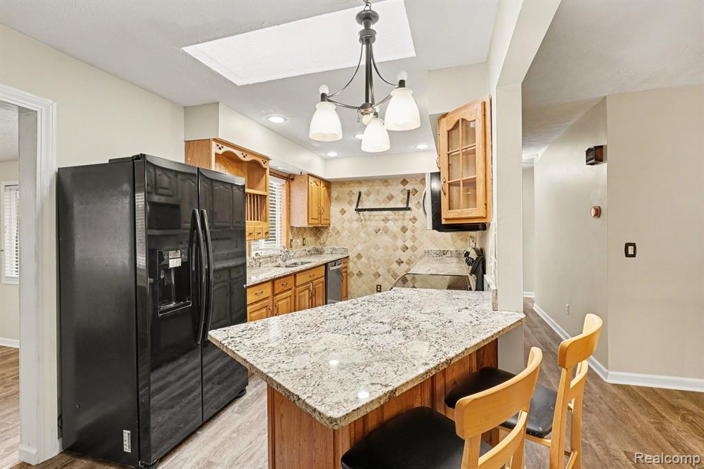 1784 Byron Road Howell, MI 48855 - Photo 14 of 33