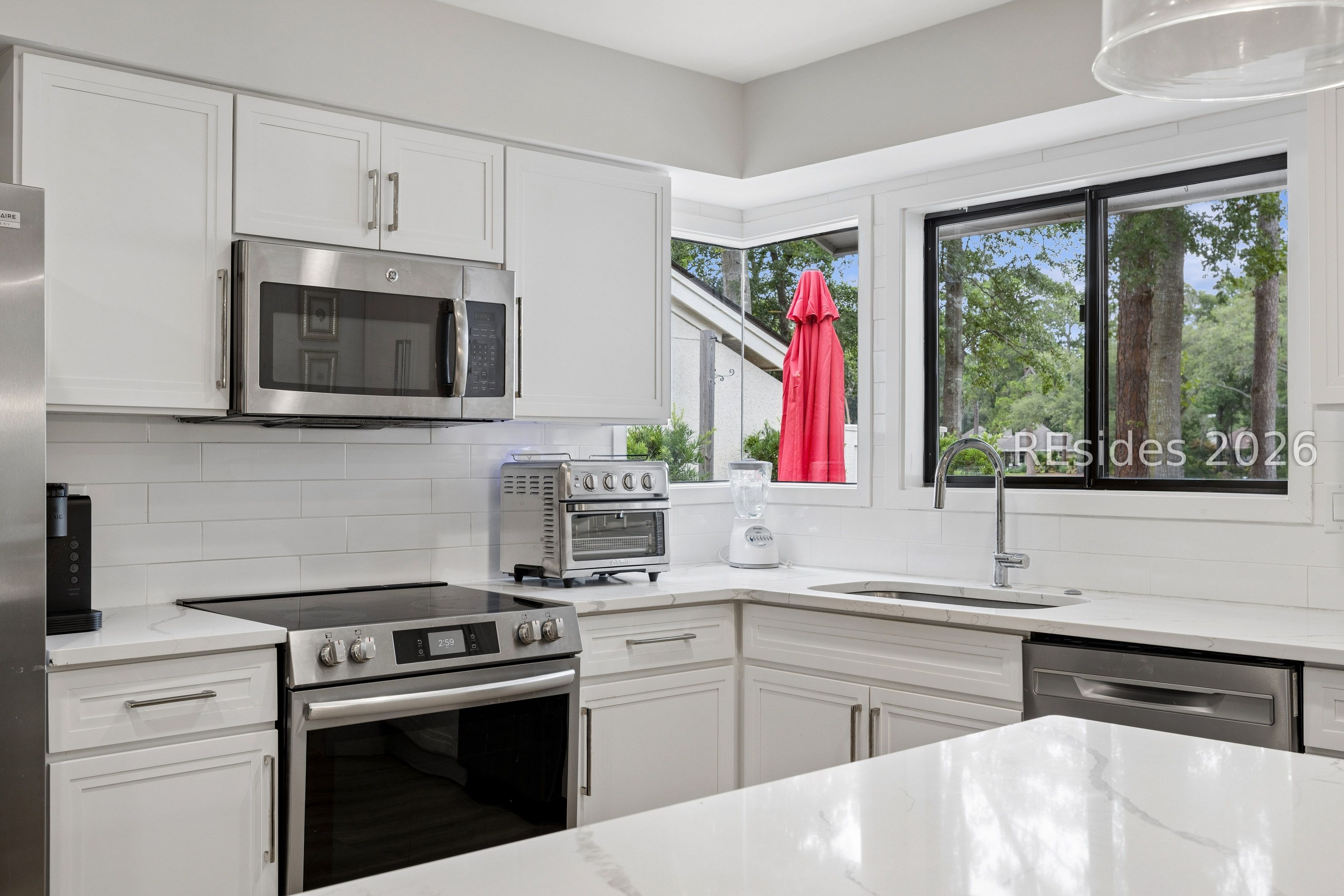 66 Stable Gate Road Hilton Head Island, SC 29926 - Photo 10 of 76 Kitchen