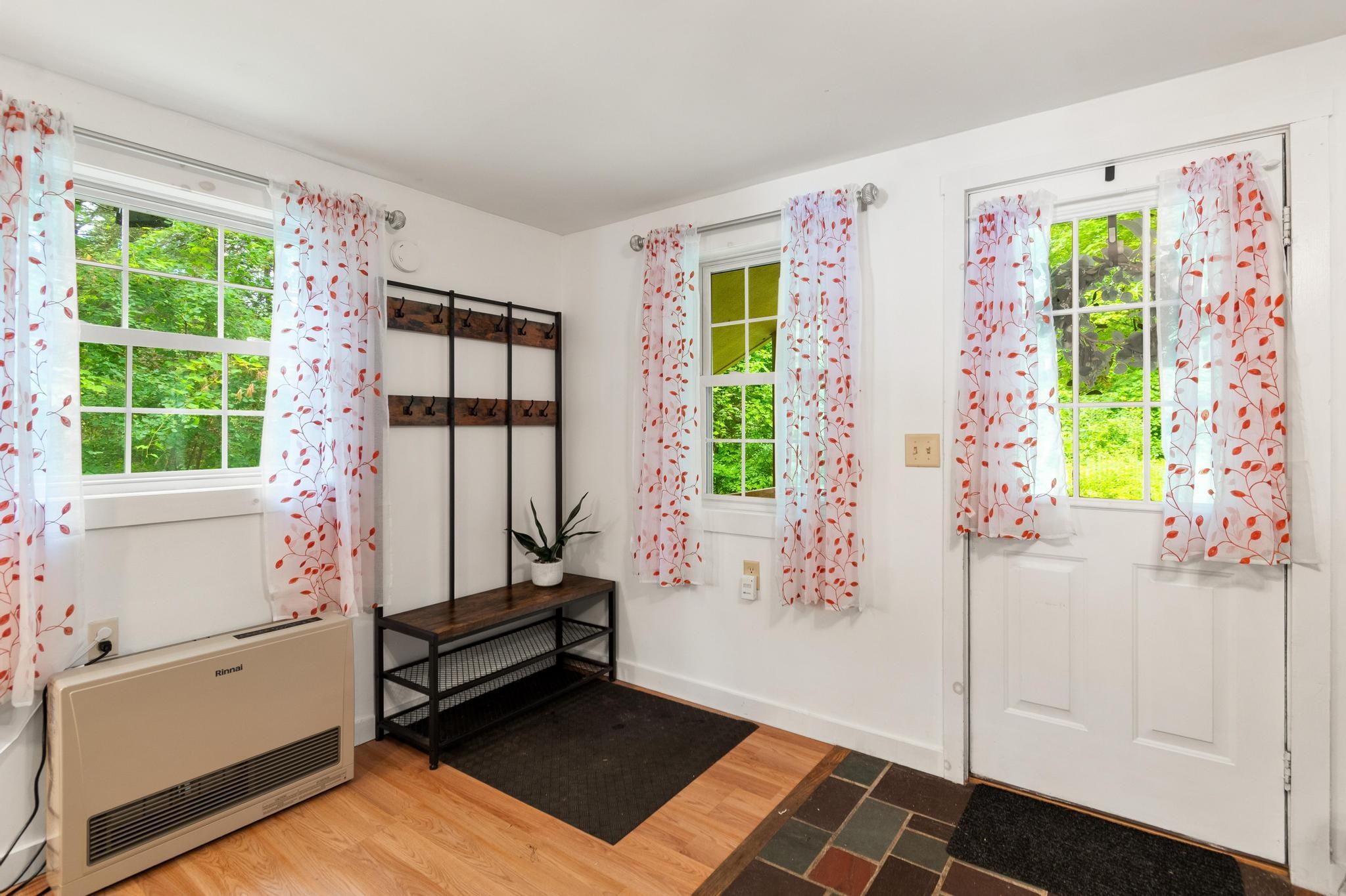 15 Shore Road Milton, VT 05468 - Photo 5 of 60 Gallery Image 5