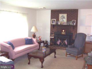 25 Taylor Road Conshohocken, PA 19428 - Photo 3 of 6 Gallery Image 3