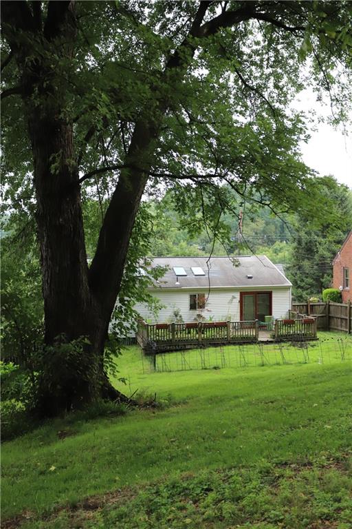 2030 McKinney Road Monroeville, PA 15146 - Photo 15 of 17