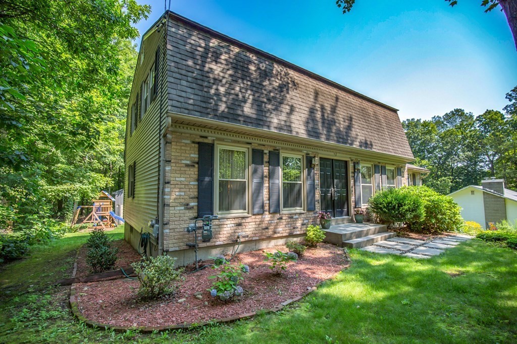 48 Nash Hill Road Ludlow, MA 01056 - Photo 4 of 37 Gallery Image 4