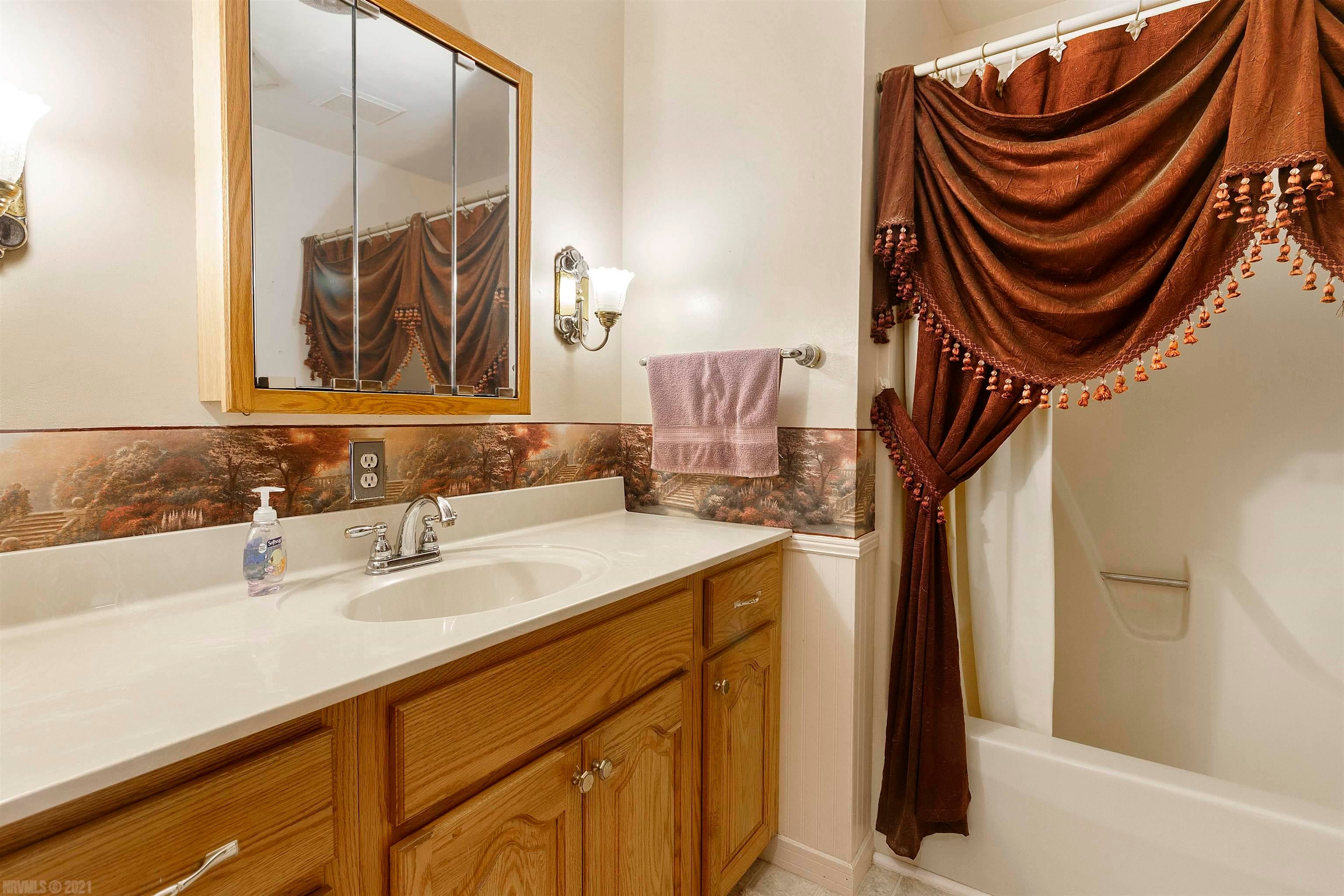 7388 River Bluff Road Radford, VA 24141 - Photo 23 of 34 Gallery Image 23