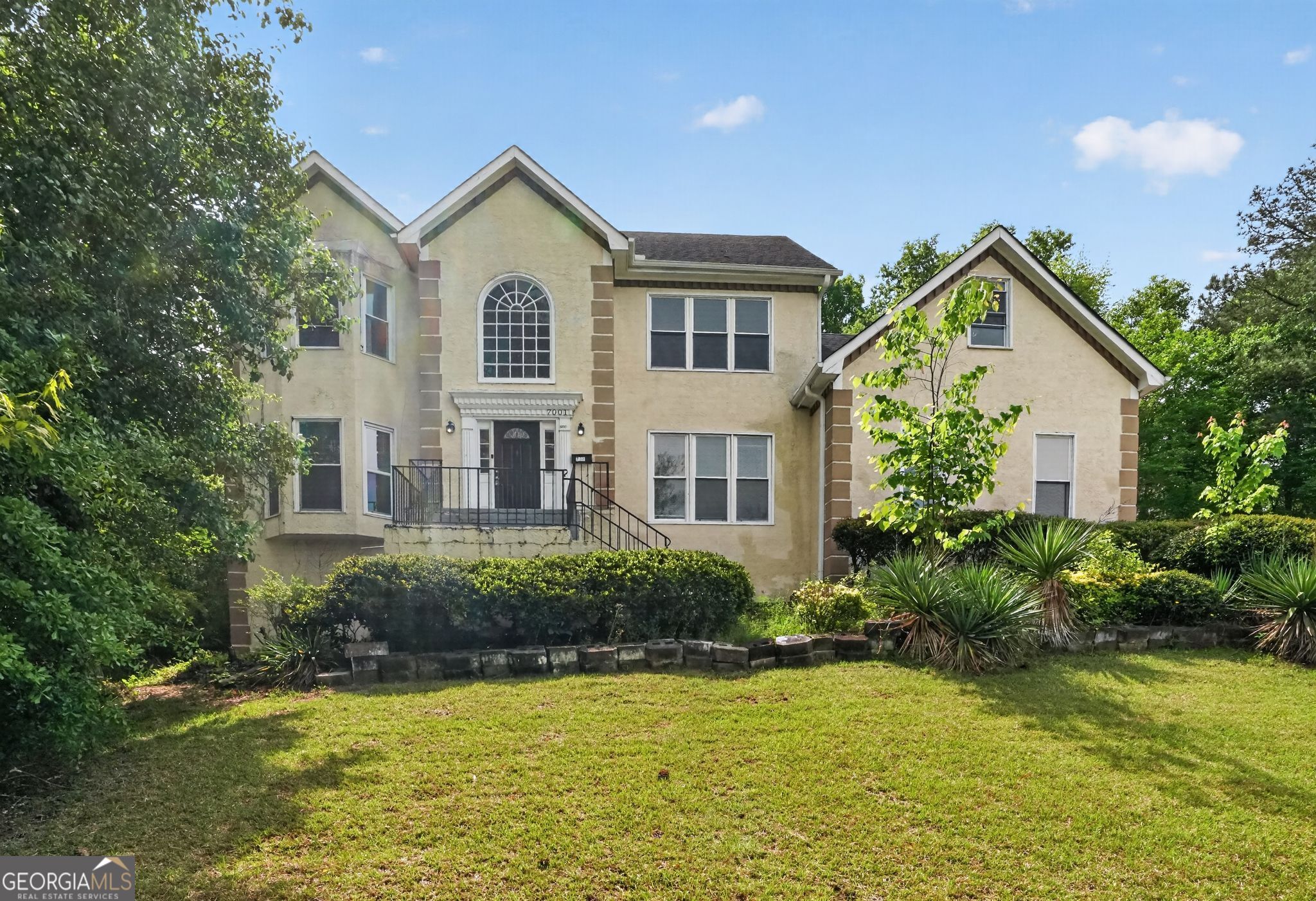 7001 Deshon Ridge Drive Lithonia, GA 30058 - Photo 3 of 42