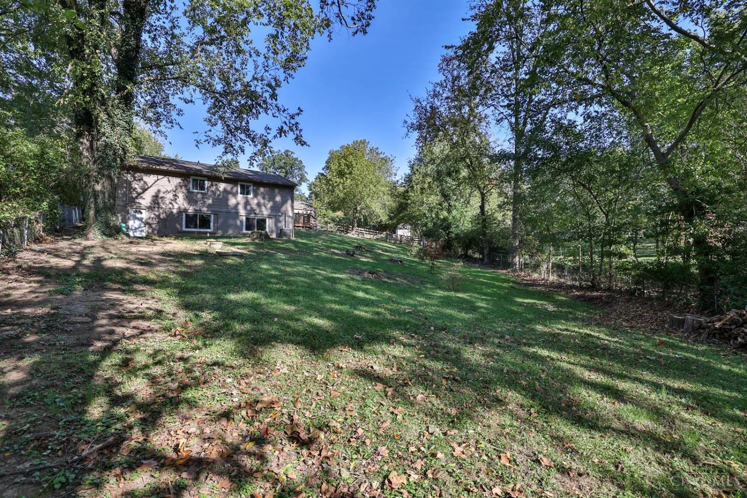 8816 Wuest Road Cincinnati, OH 45251 - Photo 39 of 45 Gallery Image 39