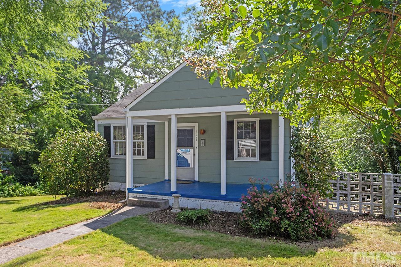 1208 Clifton Street Raleigh, NC 27604 - Photo 33 of 33 a front view of a house with garden