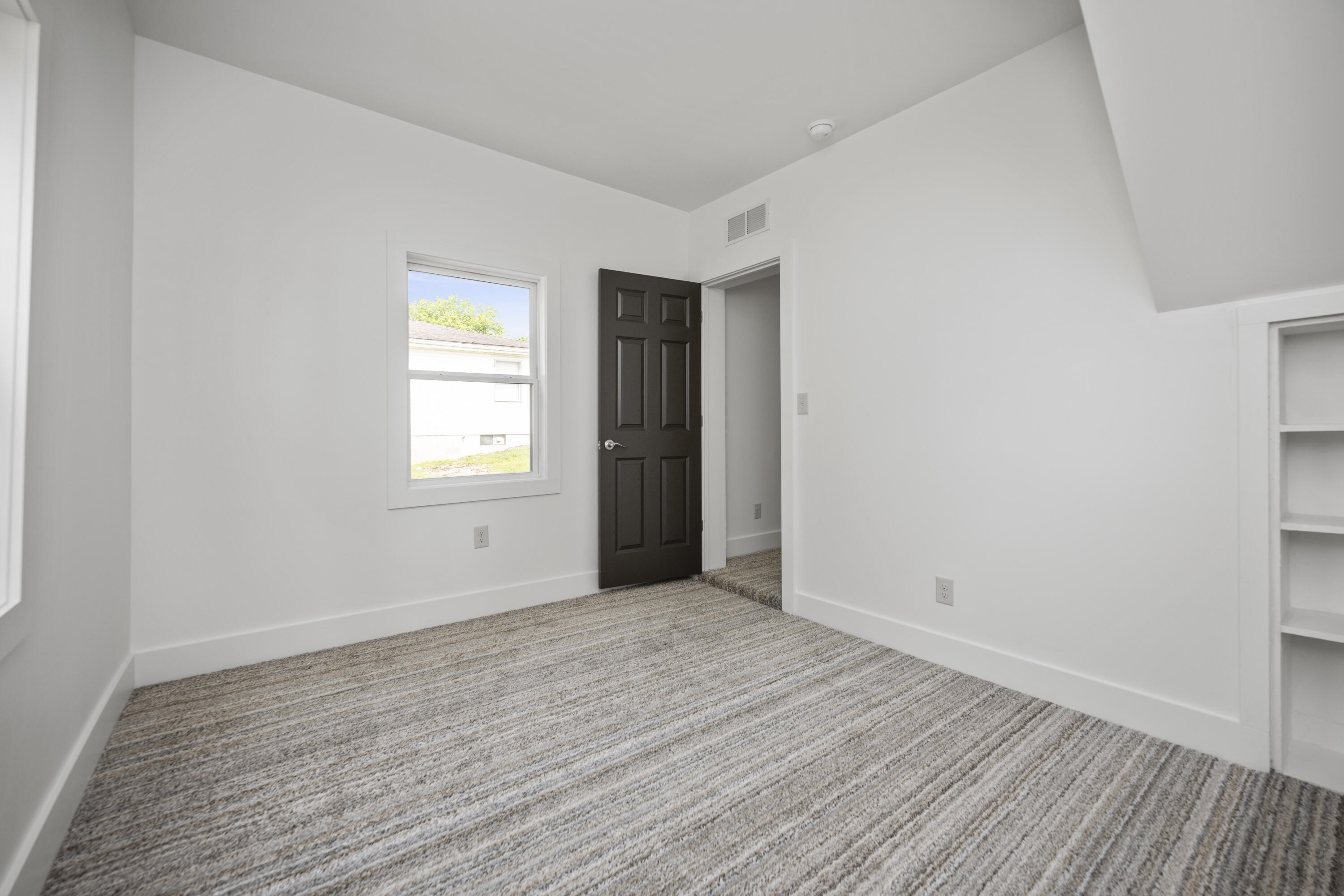 460 Spring Street Mount Sterling, KY 40353 - Photo 21 of 33 20250611-460-Spring-St-fh-019