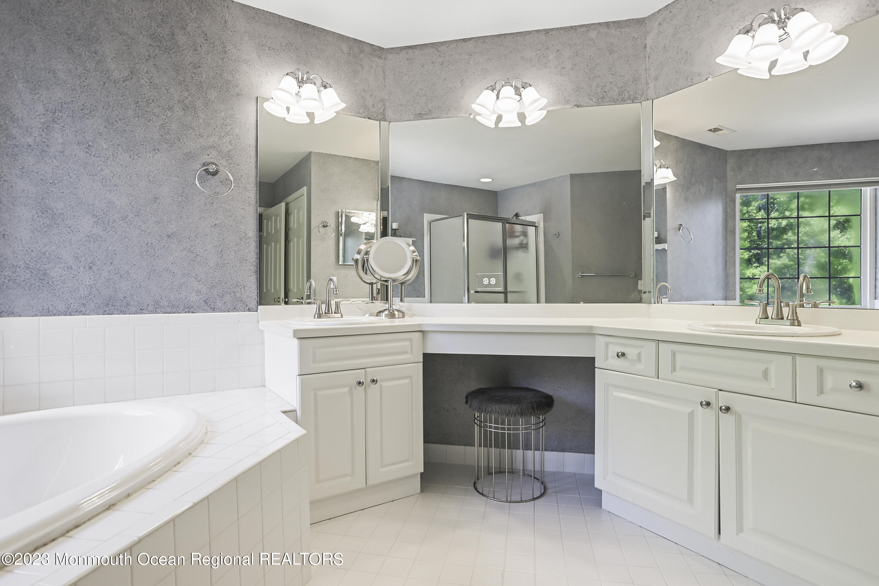 9 Round Hill Road Jackson, NJ 08527 - Photo 32 of 74 8V7A5917