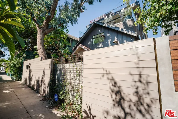 $20,000 | 115 Park Place, Venice, CA 90291