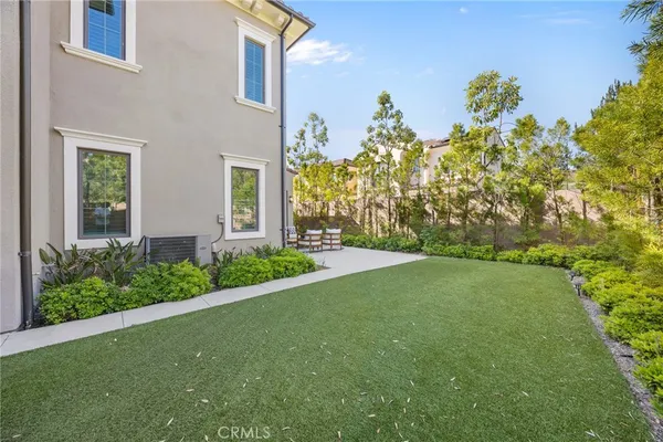$2,190,000 | 149 Winnett, Irvine, CA 92602