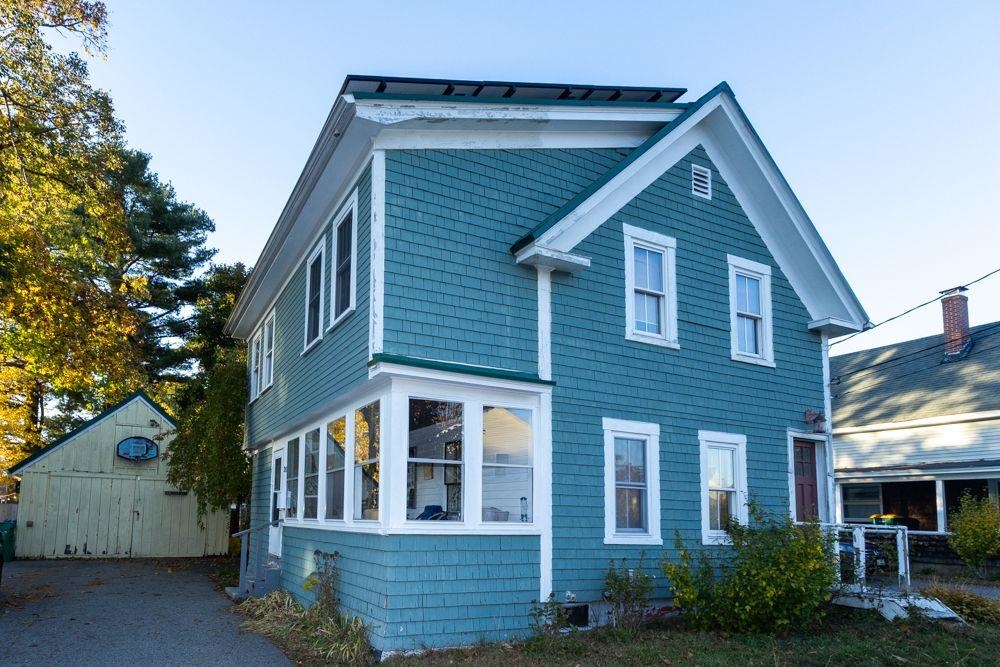 20 Jenness Street Rochester, NH 03867 - Photo 2 of 21