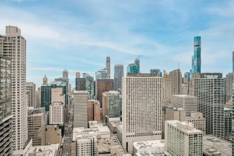 $445,000 | 33 West Ontario Street, Unit 47A, Chicago, IL 60654