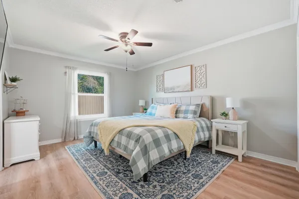 $315,000 | 986 John Wayne Circle, Fort Walton Beach, FL 32547