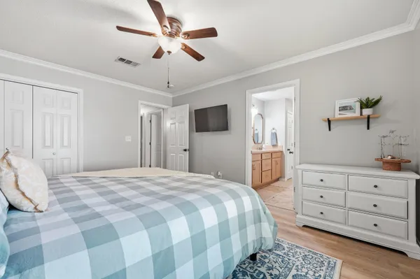 $315,000 | 986 John Wayne Circle, Fort Walton Beach, FL 32547