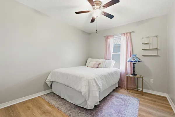 $315,000 | 986 John Wayne Circle, Fort Walton Beach, FL 32547