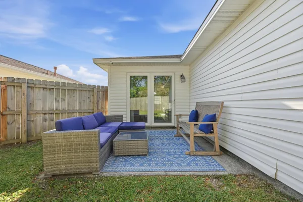 $315,000 | 986 John Wayne Circle, Fort Walton Beach, FL 32547