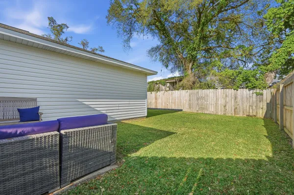 $315,000 | 986 John Wayne Circle, Fort Walton Beach, FL 32547