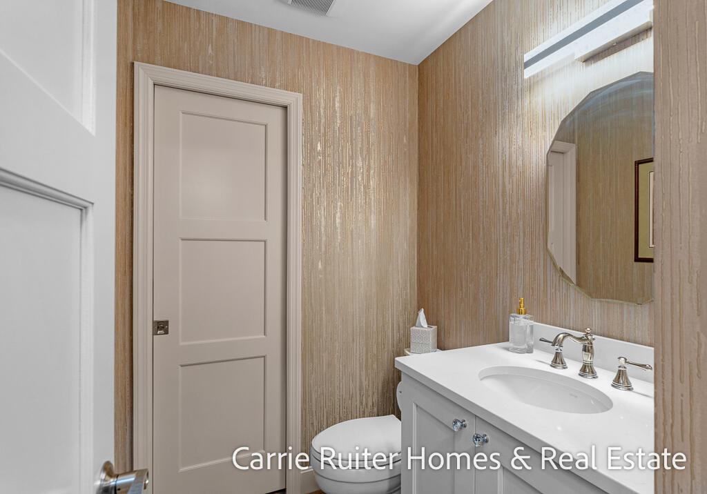 16919 Landing Lane Spring Lake, MI 49456 - Photo 24 of 66 16919LandingLn-30LoRes