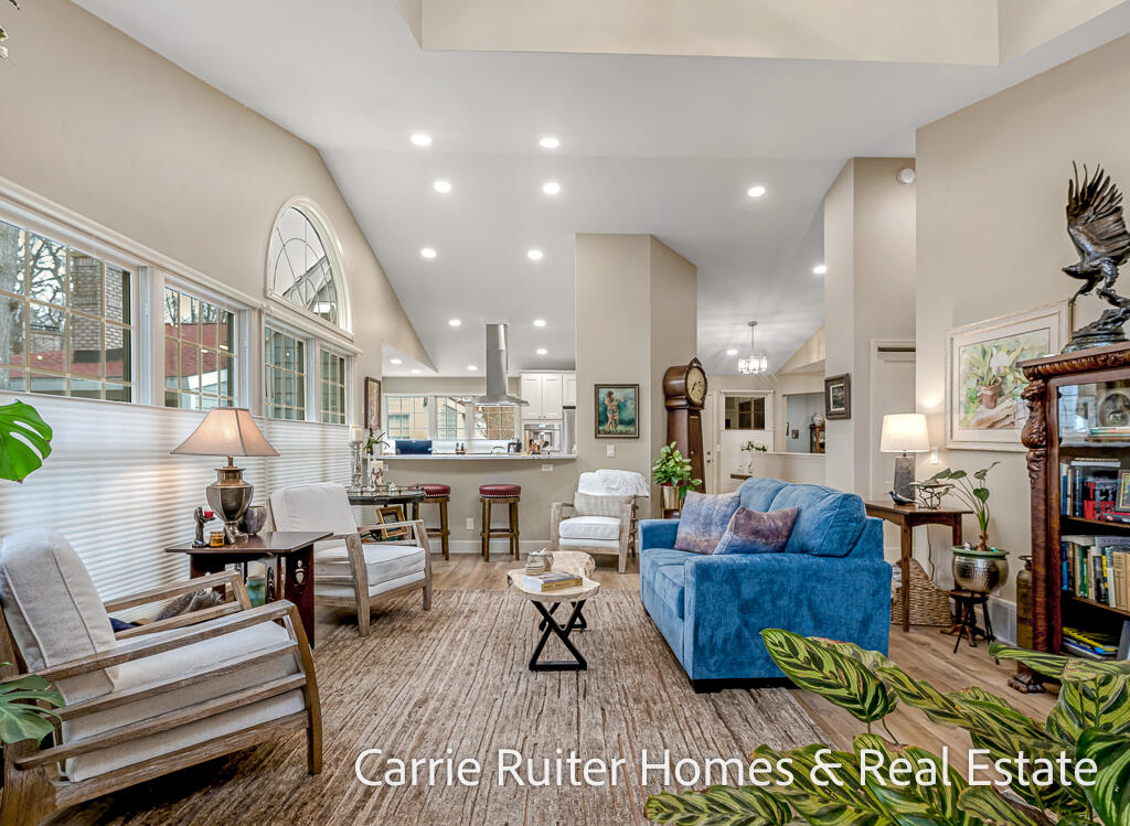 16919 Landing Lane Spring Lake, MI 49456 - Photo 28 of 66 16919LandingLn-35LoRes