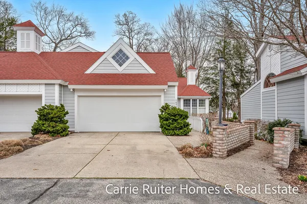 $788,000 | 16919 Landing Lane, Spring Lake, MI 49456