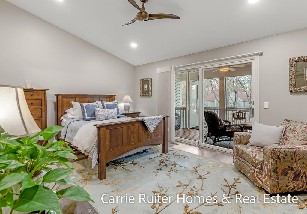 16919 Landing Lane Spring Lake, MI 49456 - Photo 32 of 66 16919LandingLn-39LoRes