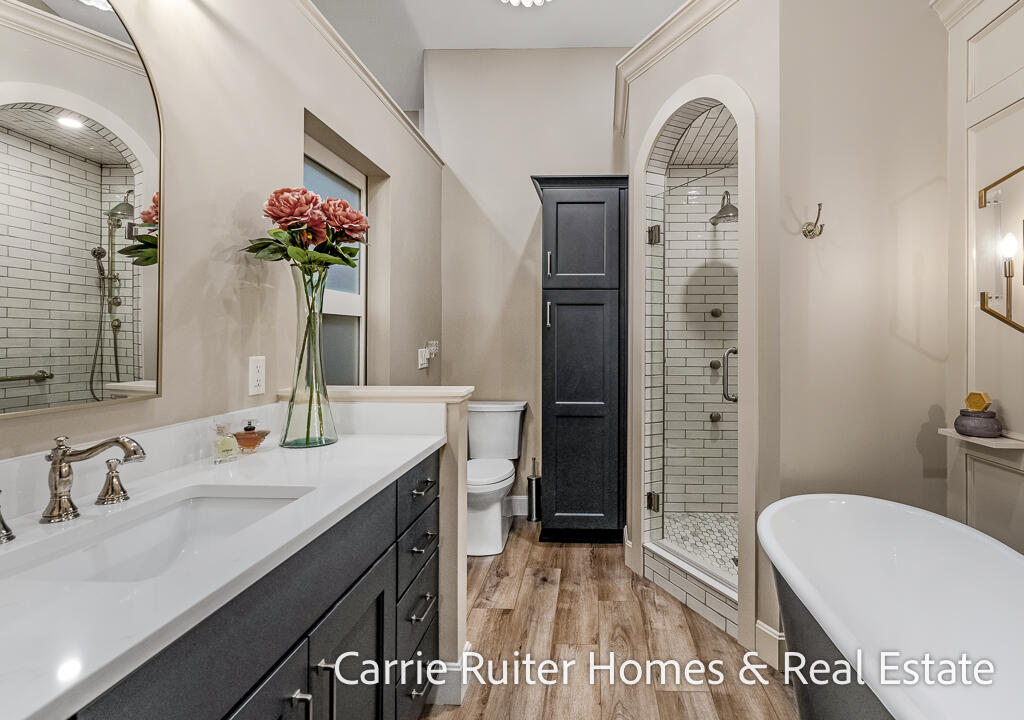 16919 Landing Lane Spring Lake, MI 49456 - Photo 35 of 66 16919LandingLn-42LoRes